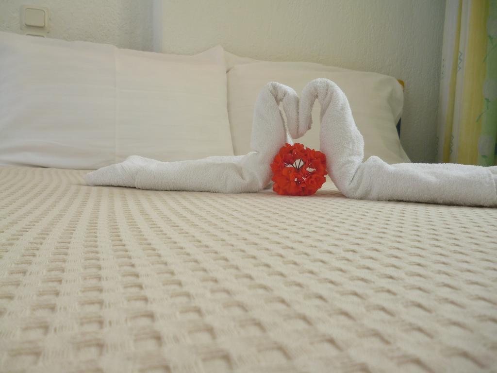 Galini Hellenic Hospitality Aparthotel Patitiri  Bagian luar foto