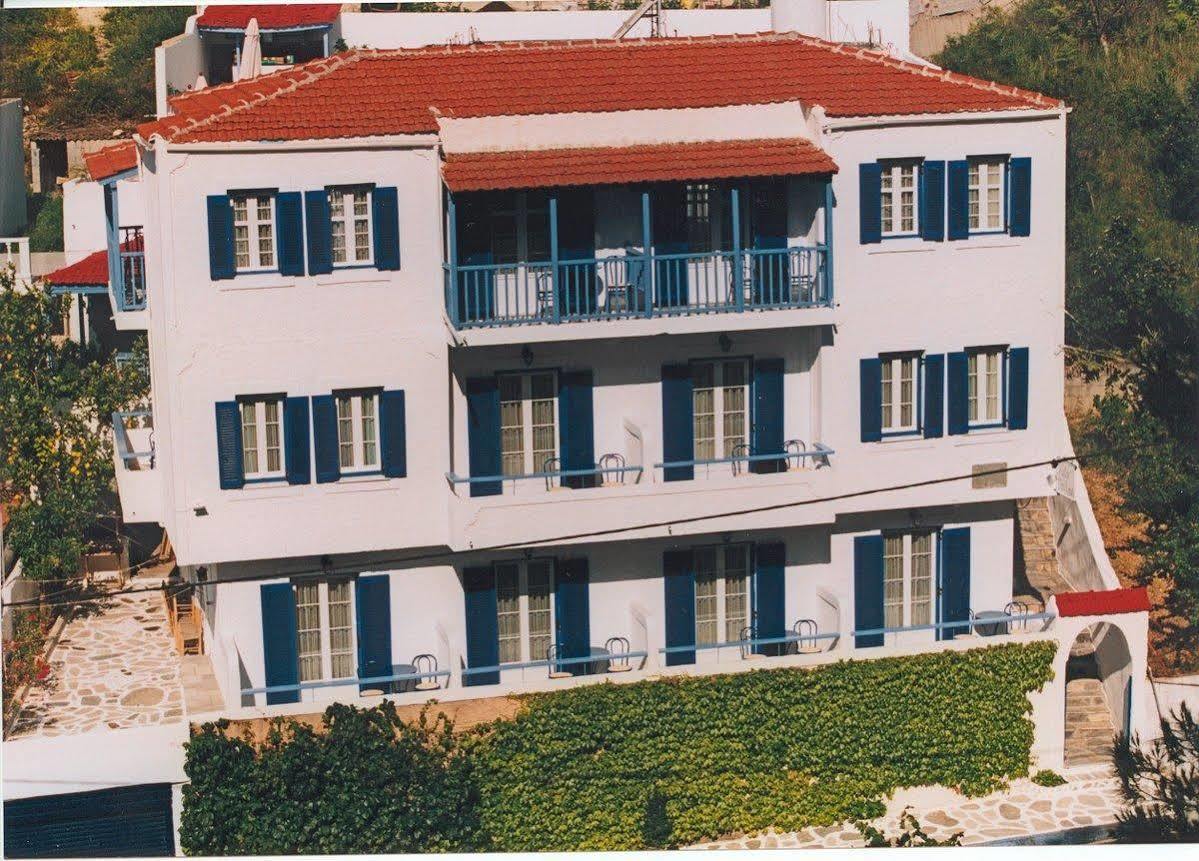 Galini Hellenic Hospitality Aparthotel Patitiri  Bagian luar foto